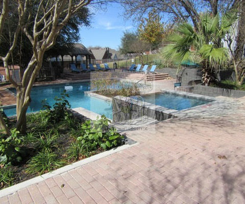 Stylishly Renovated North East Apartments Stylishly Renovated North East Apartments